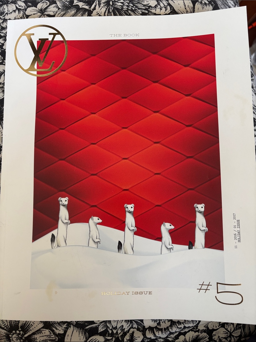 Louis Vuitton Holiday Book #5 with 2 pages of Stickers. Collectible.